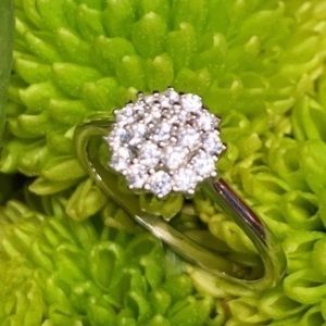 NEW Gorgeous Simulated Diamond Ring